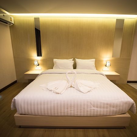 L Hotel Khon Kaen Exteriör bild